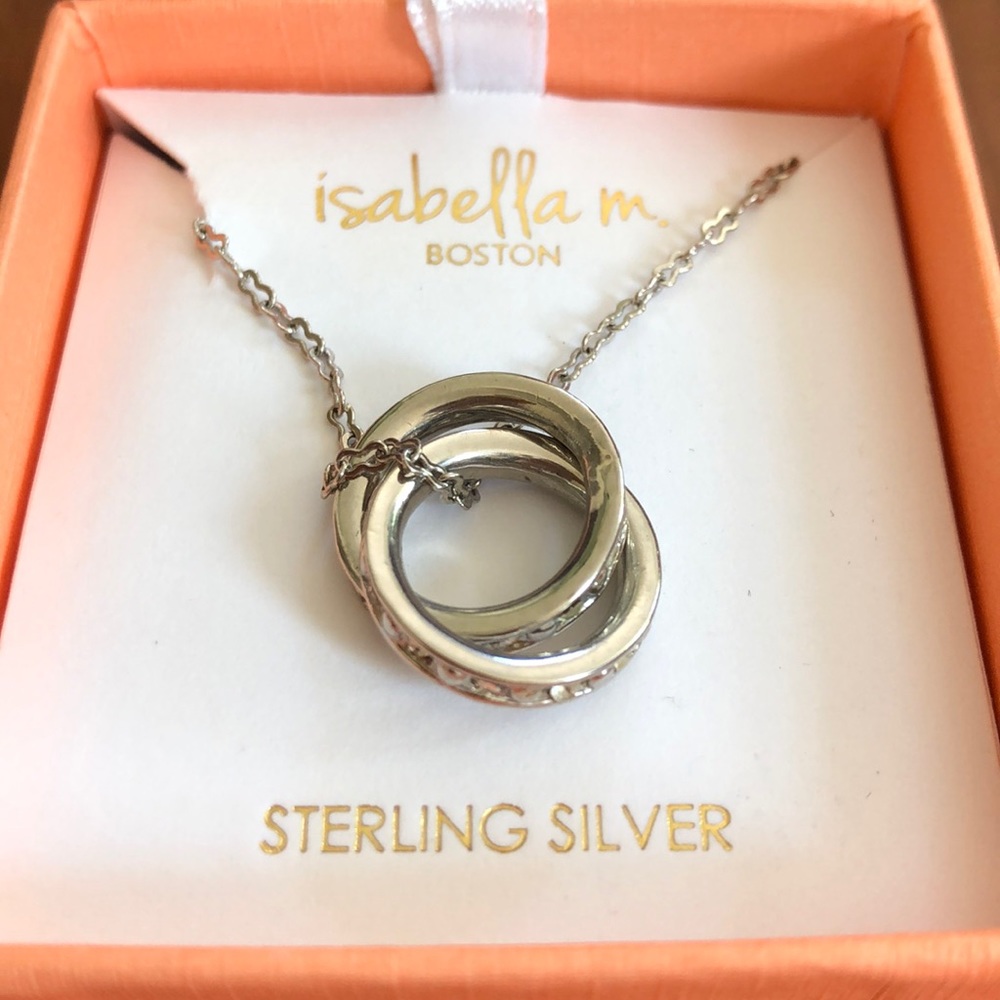 Joining Rings Necklace - Picture 2 of 2